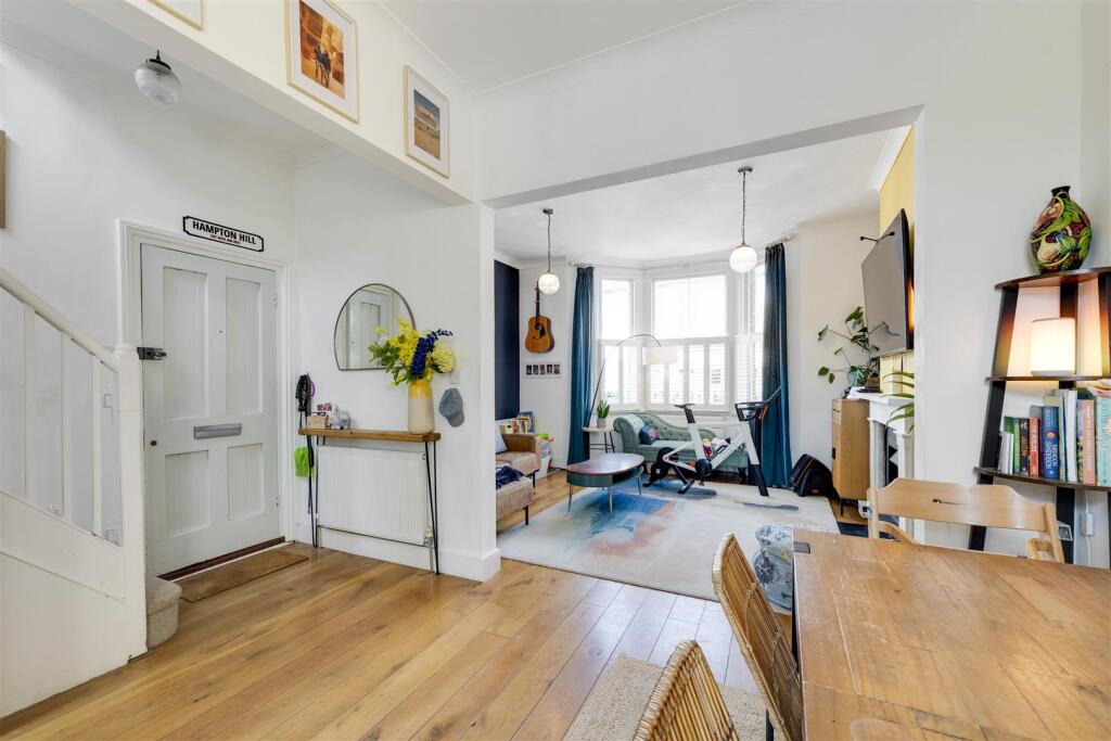 High Street, Hampton Hill, TW12 - View 4