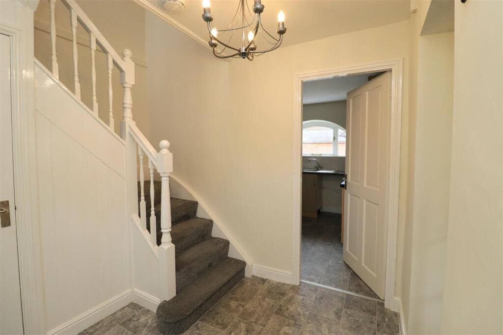 House in York - View 4