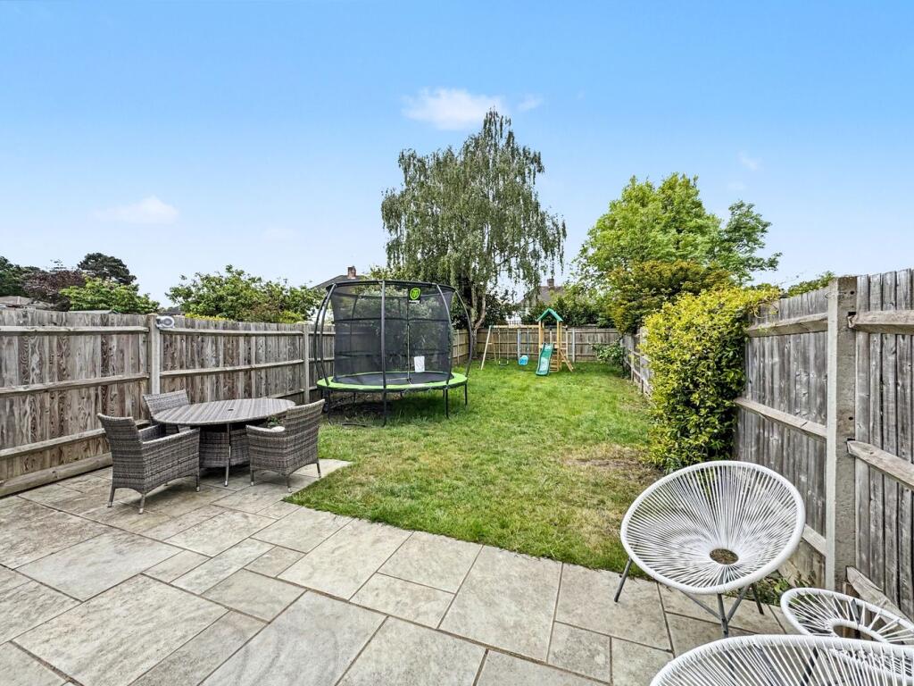House in Bromley - View 5