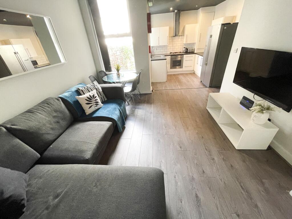 House in Liverpool, Kensington Fields, Kensington - View 4