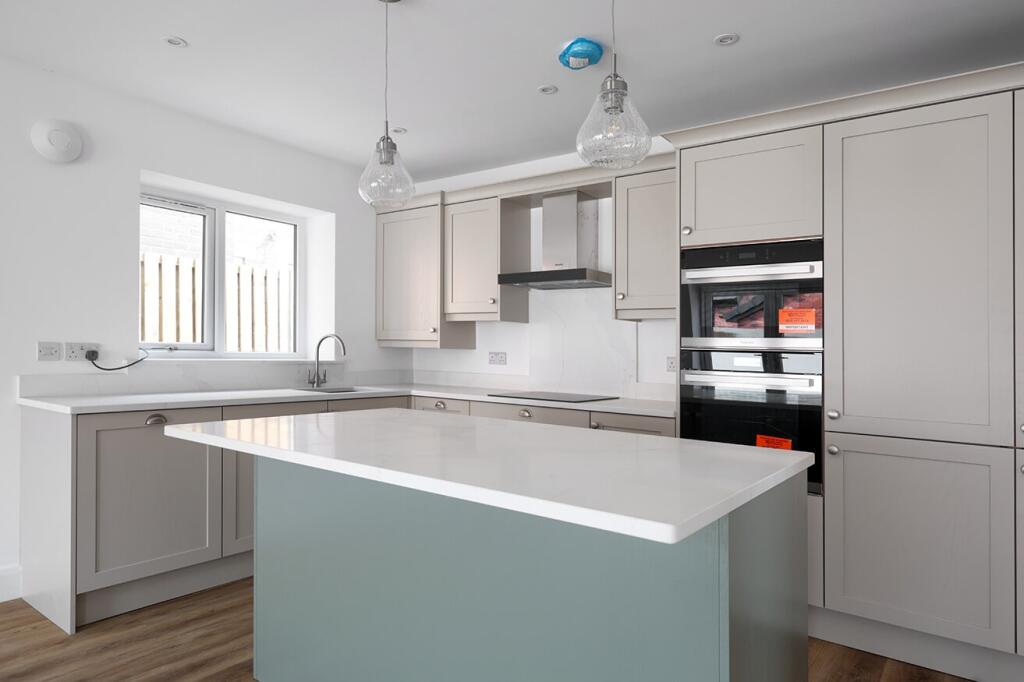 Neville Street, Longridge, Lancs, PR3 - View 3