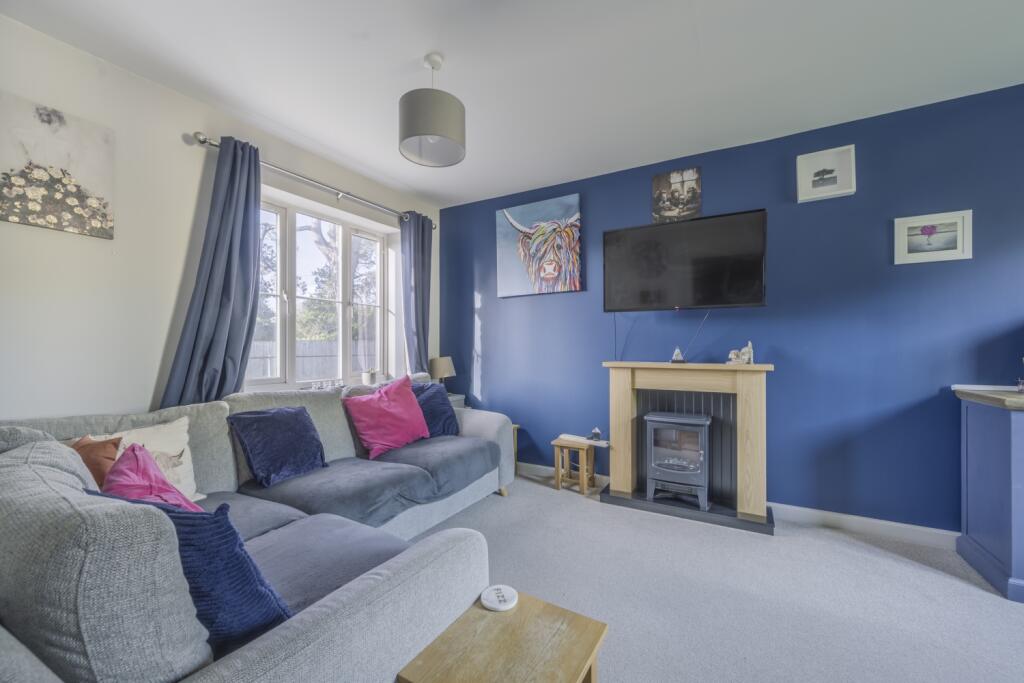 Minot Close, Malmesbury, Wiltshire, SN16 photo 3