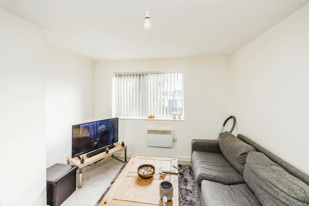 West Parade Flats, Halifax - View 2