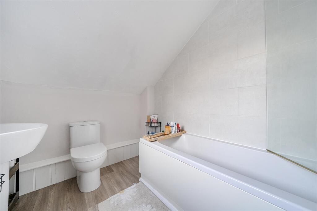 House in Shrewsbury, Shropshire - View 5