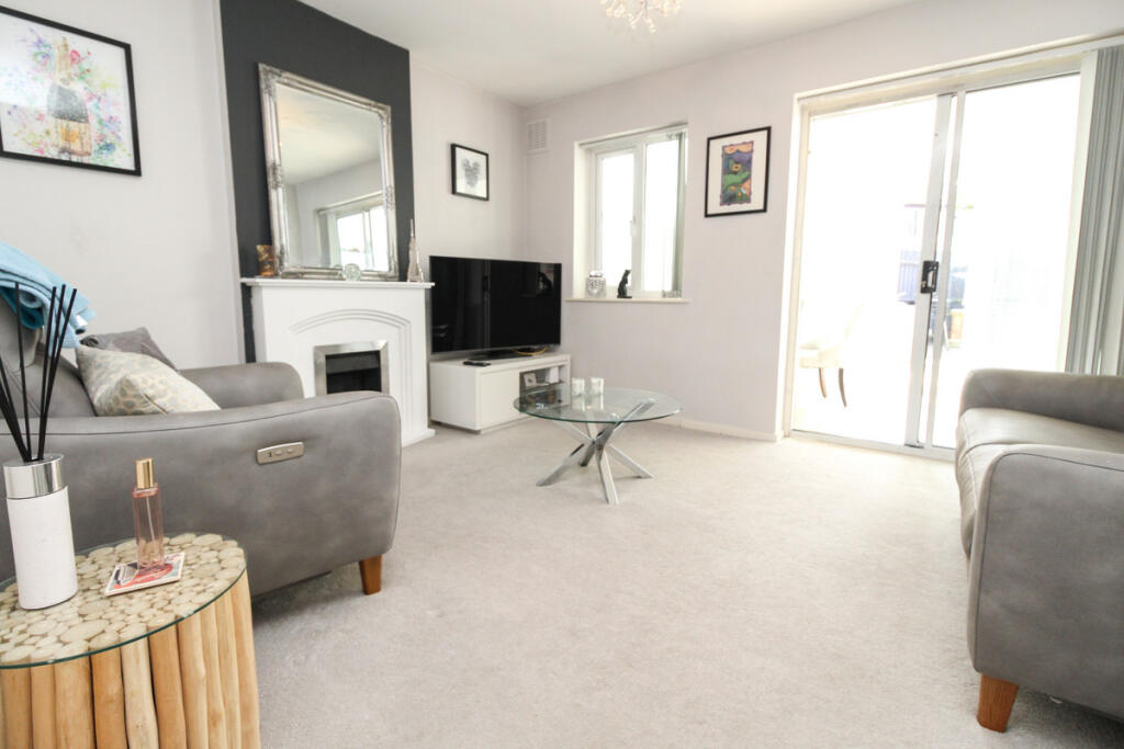 House in Warwick, Sydenham, Royal Leamington Spa - View 2