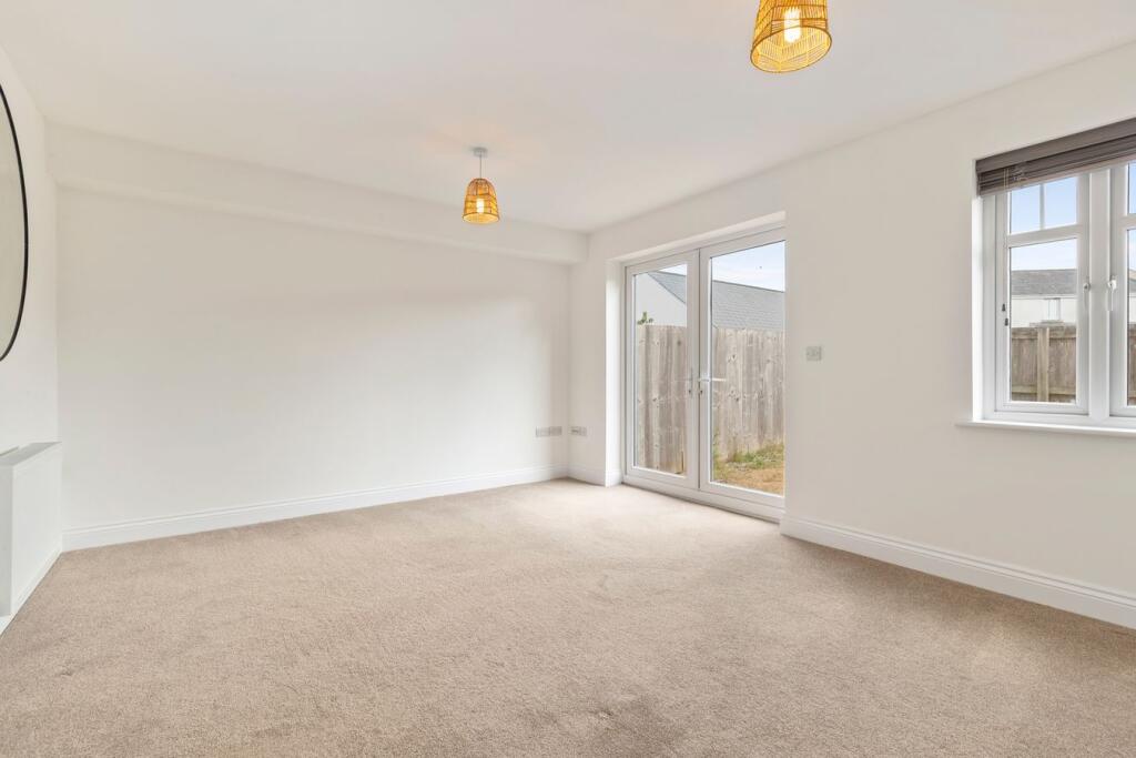 House in Swansea - View 4