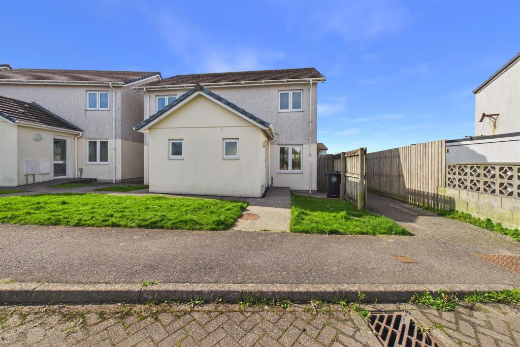 Main image of property: Dale Close, Treloggan, Newquay
