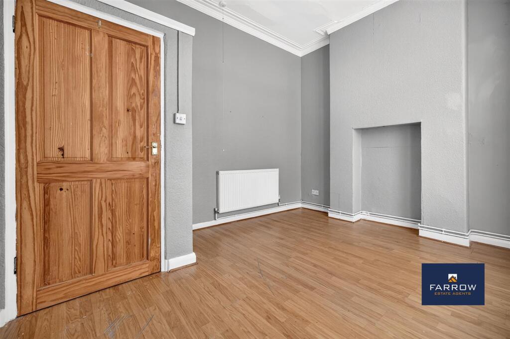 Apartment in Doncaster - View 3