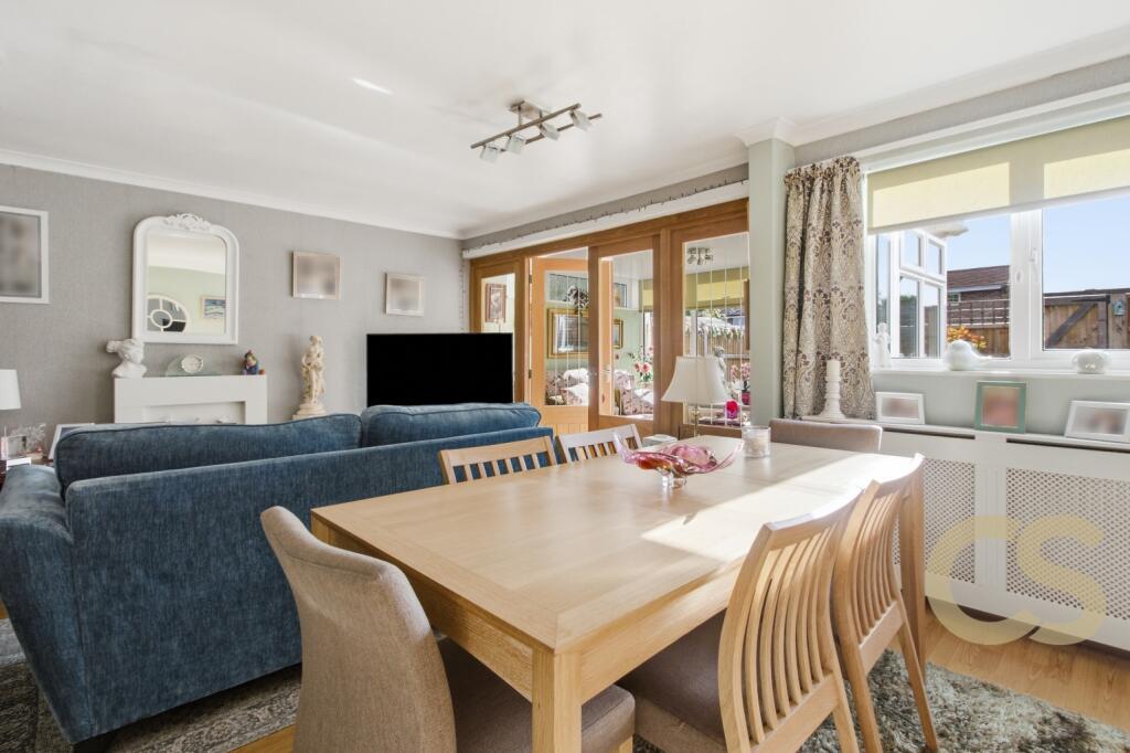 House in Enfield - View 5