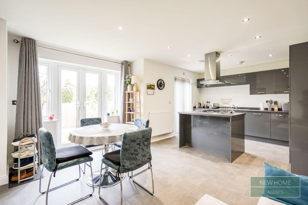 House in Chorley, Jubilee Gardens, Euxton - View 2