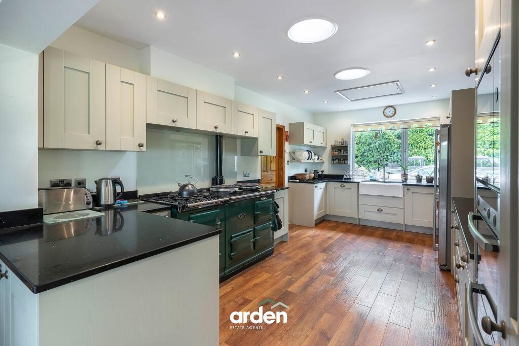Old Birmingham Road, Lickey, B60 photo 3