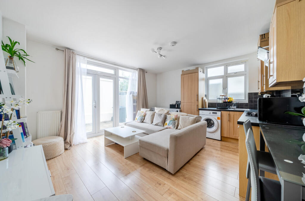 Apartment in London, Lonesome, Pollards Hill - View 2