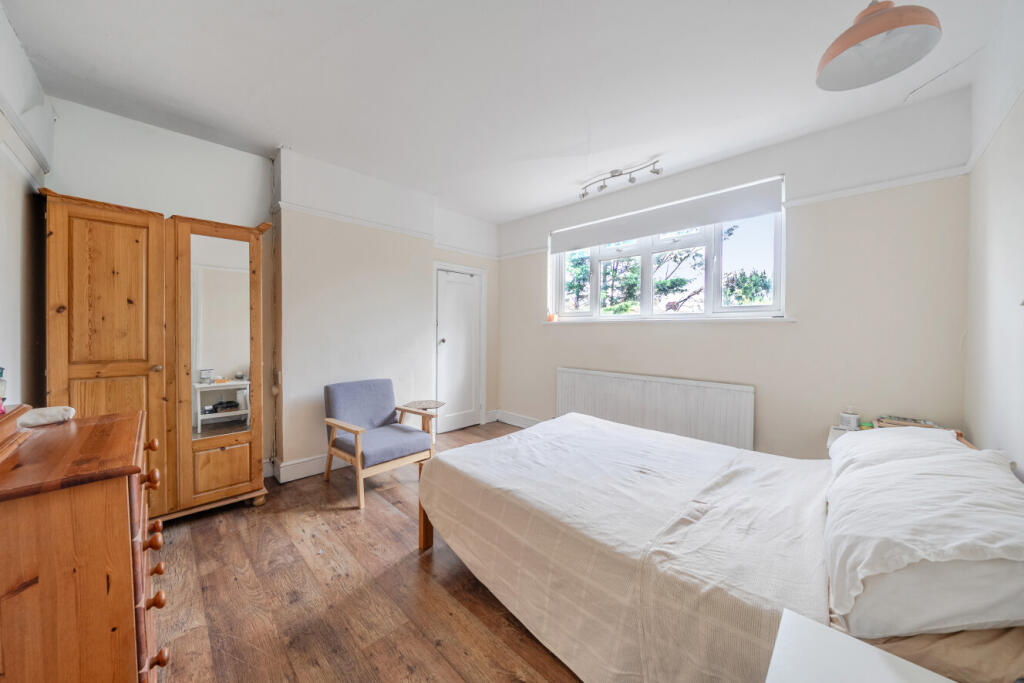 House in London - More