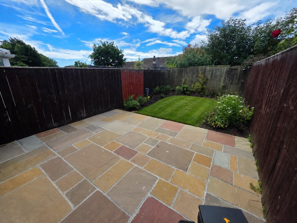 House in Sunderland, Oxclose - More