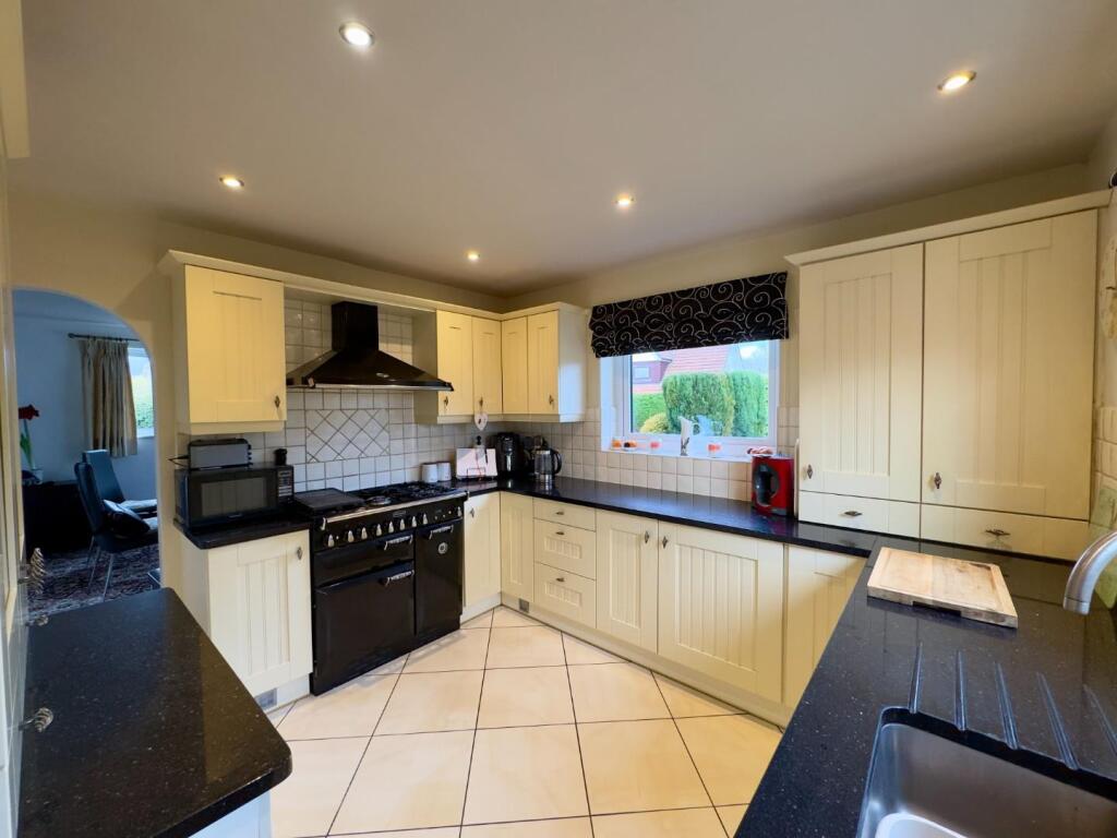 Additional image 14 of Pasturegate, Burnley