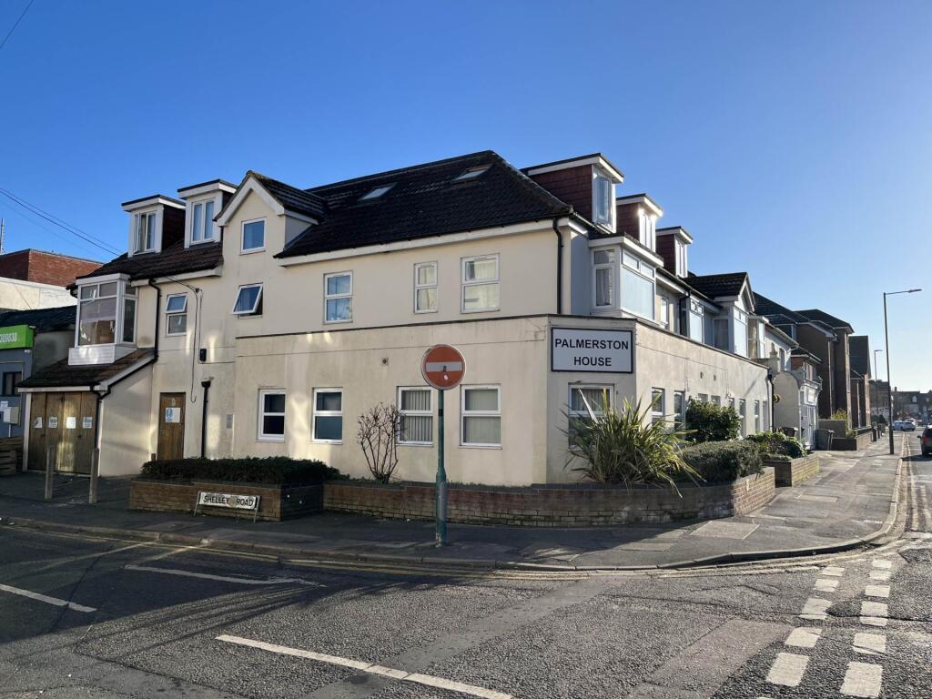 Main image of property: Palmerston Road, Bournemouth * Garden Flat * Available Now