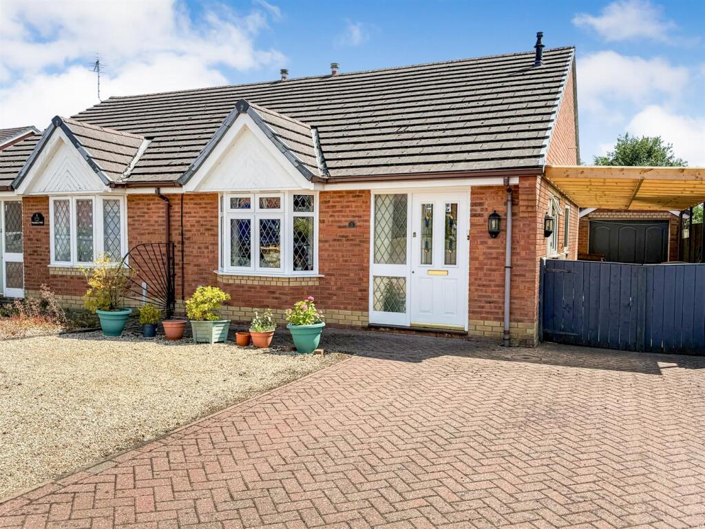 Main image of property: Barnfield Close, Oswestry