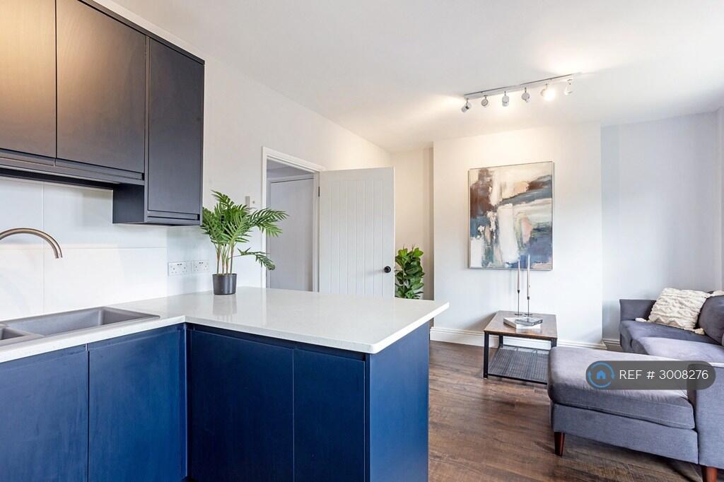 Apartment in London, Putney - More