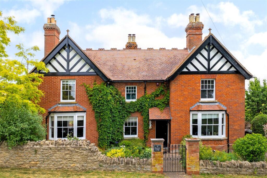 Main image of property: Church Green, Stanford In The Vale, Faringdon, SN7