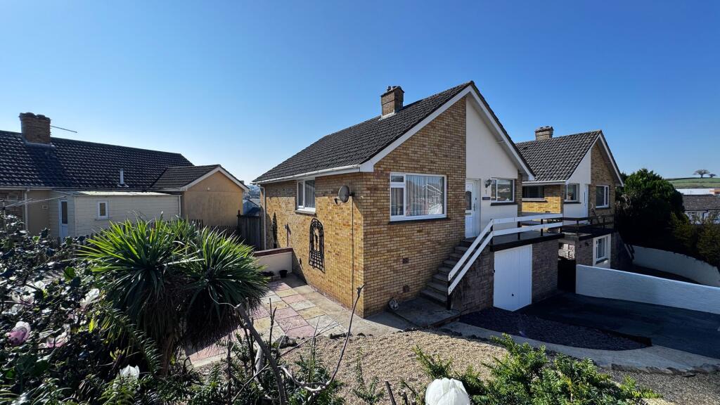 Main image of property: Moor Park Road, Kingskerswell, TQ12