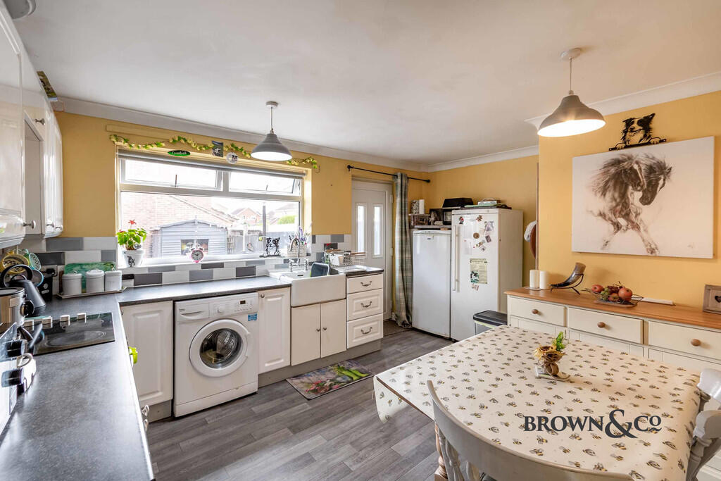 House in Bassetlaw, Nottinghamshire - View 3
