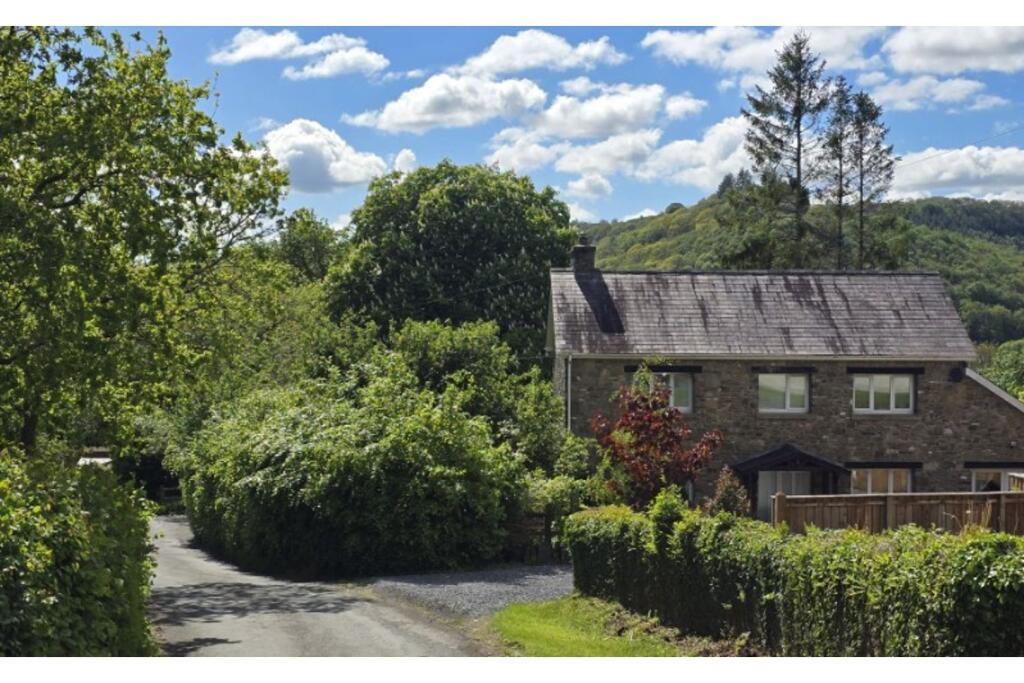 Main image of property: Rhandirmwyn, Llandovery, SA20
