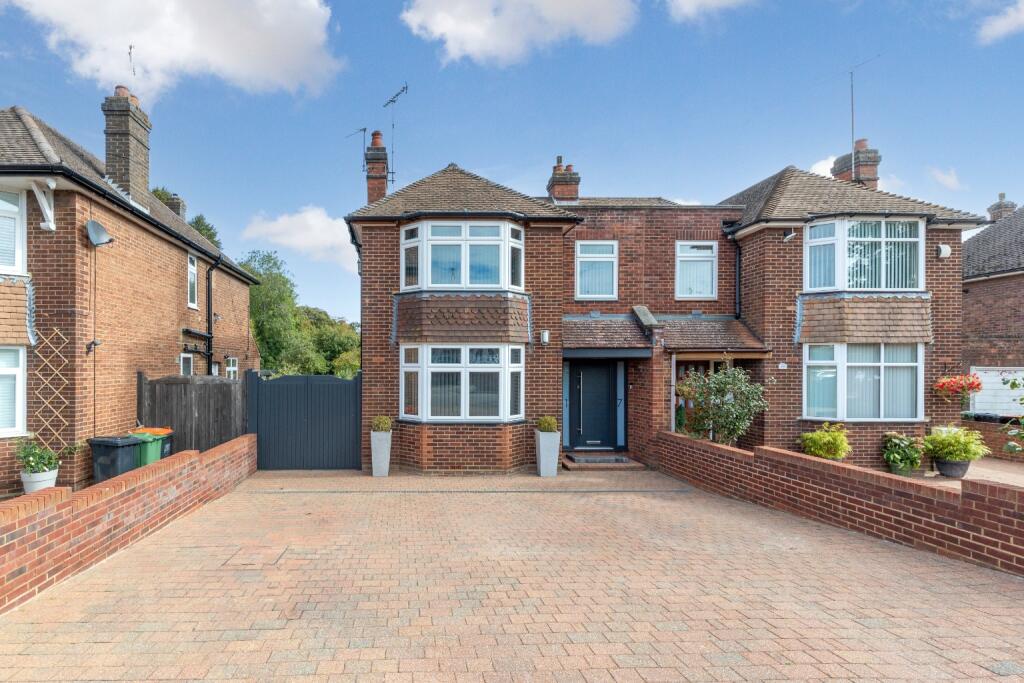 Main image of property: Bullpond Lane, Dunstable