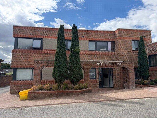 Main image of property: Finchampstead Road, Wokingham, Berkshire, RG40