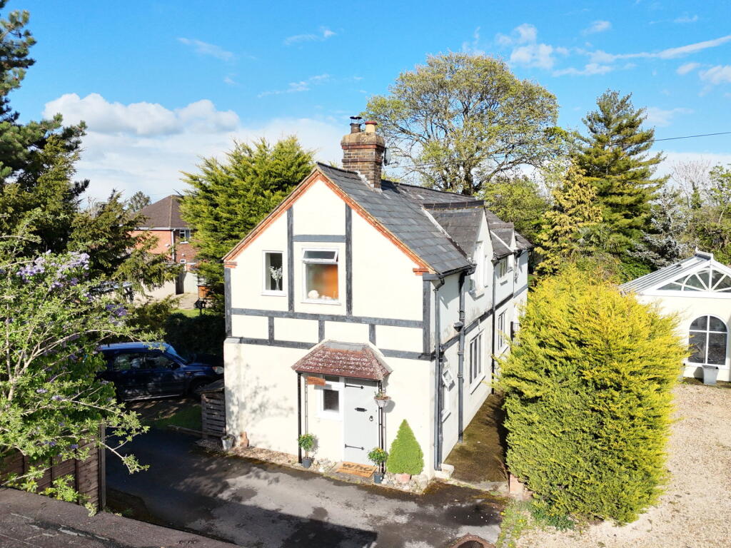 Main image of property: Gore Road, Burnham, Slough, SL1