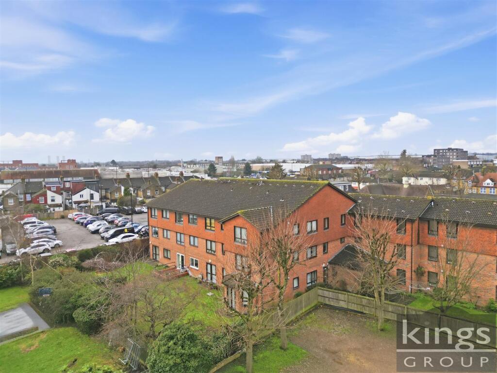 Holmleigh Court, Glyn Road photo 3