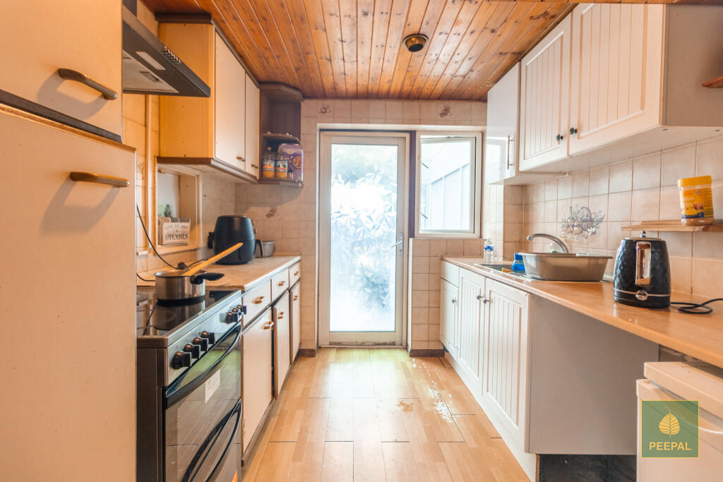 House in Rushmoor, Hampshire - More