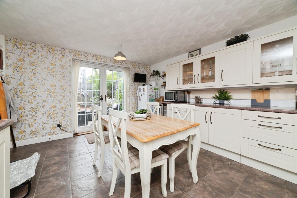 House in Hull, Kingston upon Hull - View 3