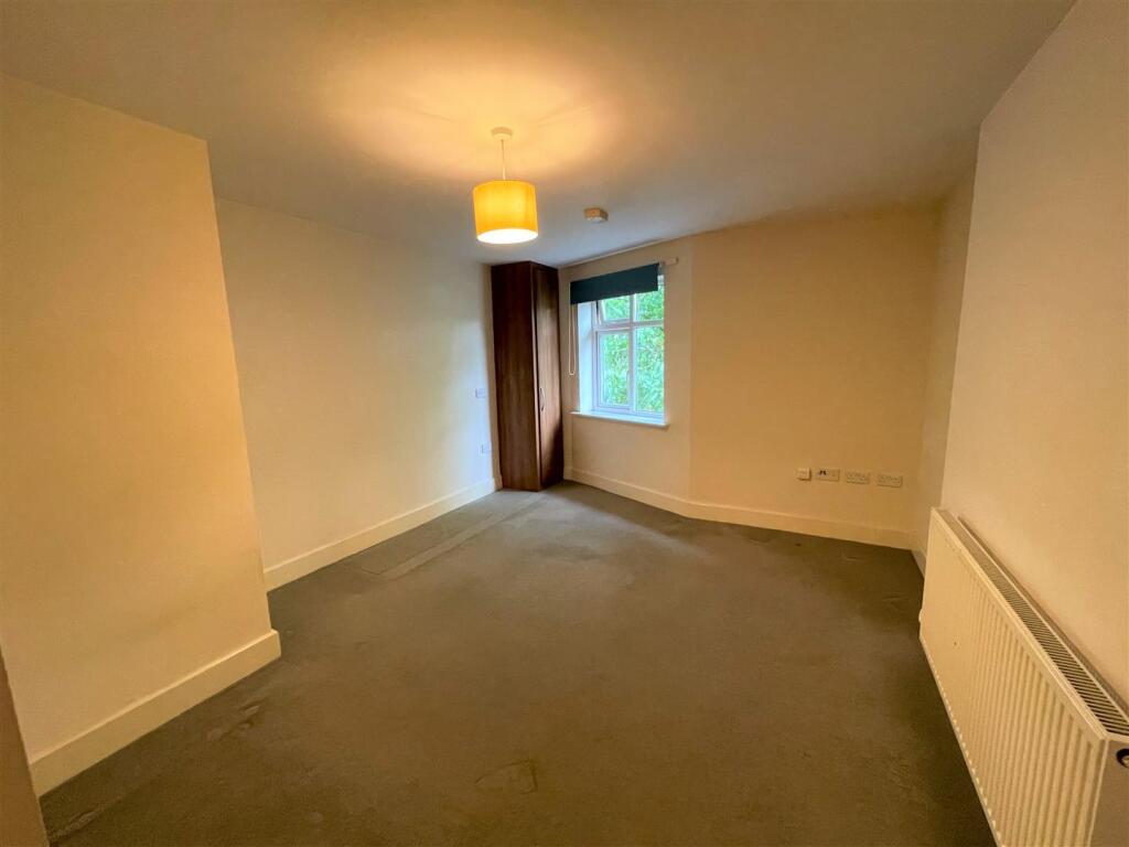 Main image of property: Shirley Road, Southampton