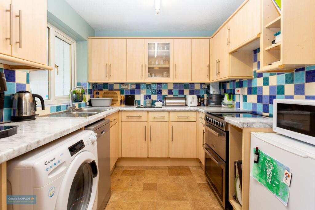 House in Taunton - View 5