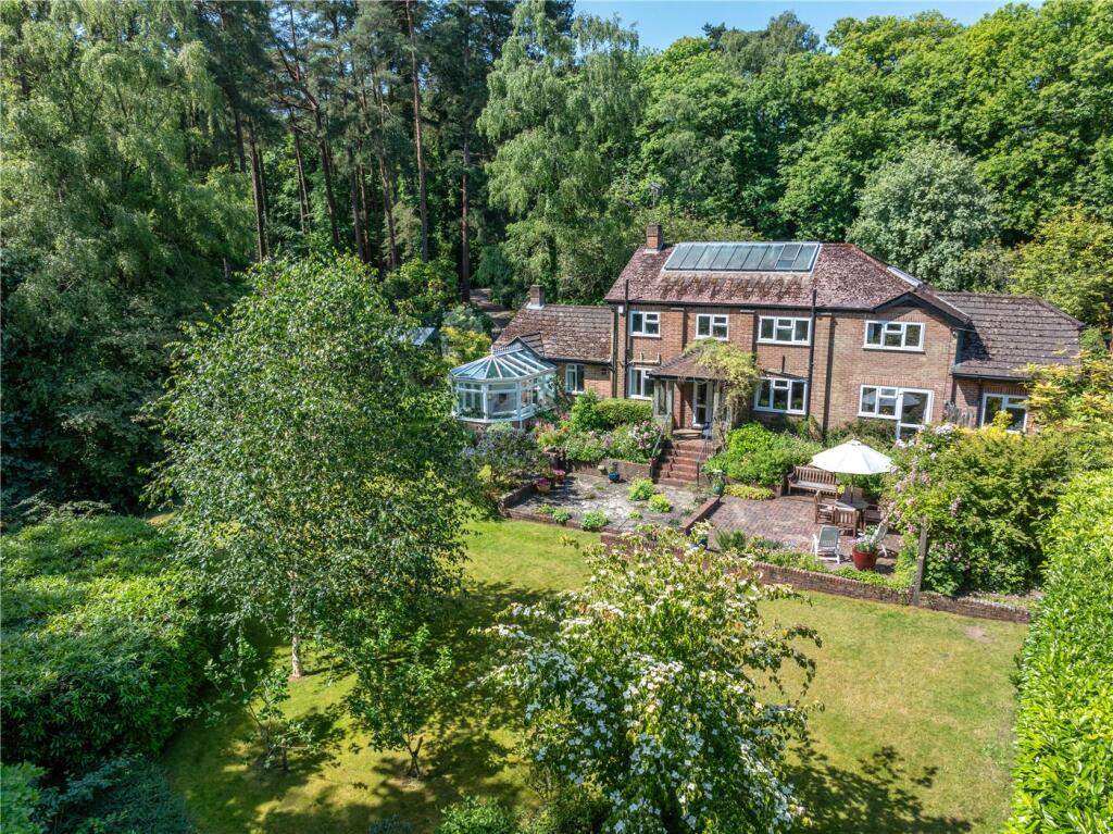 Main image of property: Hammer Lane, Grayshott, Hindhead, Surrey, GU26