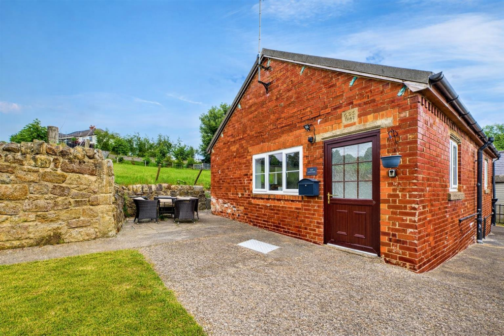 Main image of property: Oak Cottage, Chevin Road, Belper