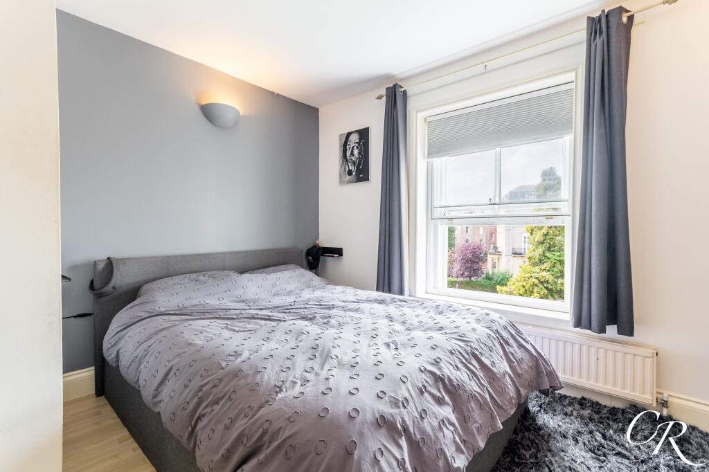 Apartment in Cheltenham, Warden Hill, Montpellier - View 5