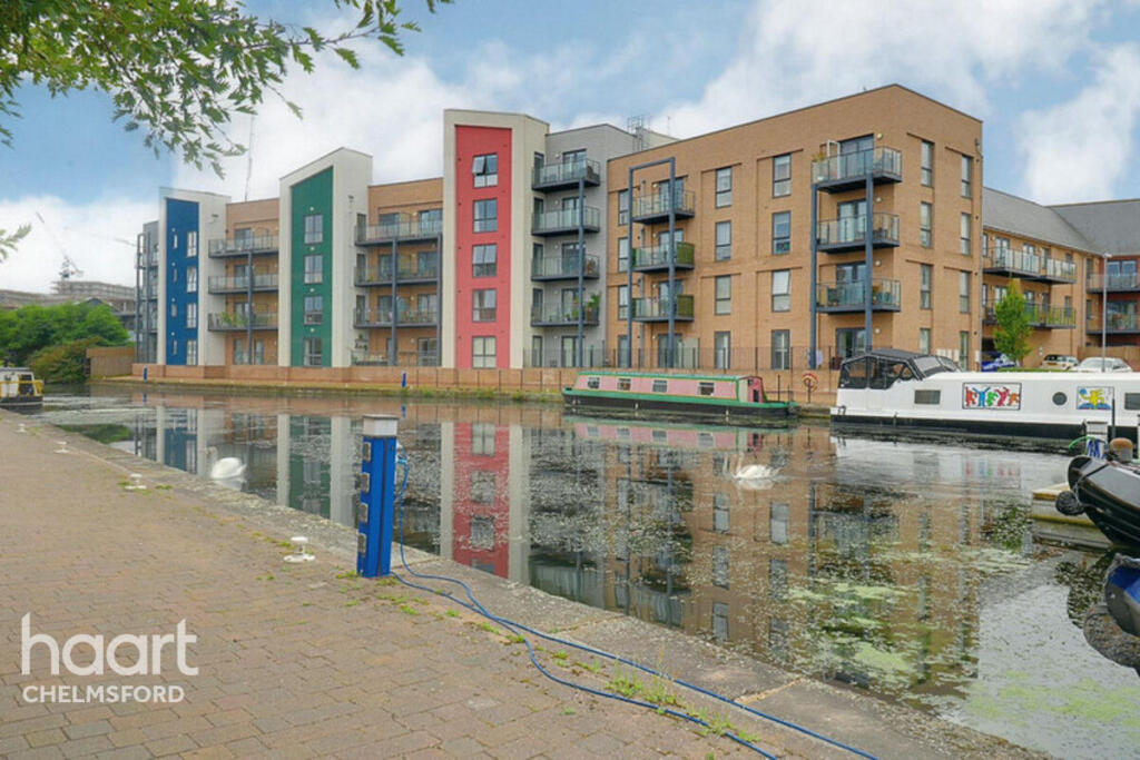 Apartment in Chelmsford, Springfield Park
