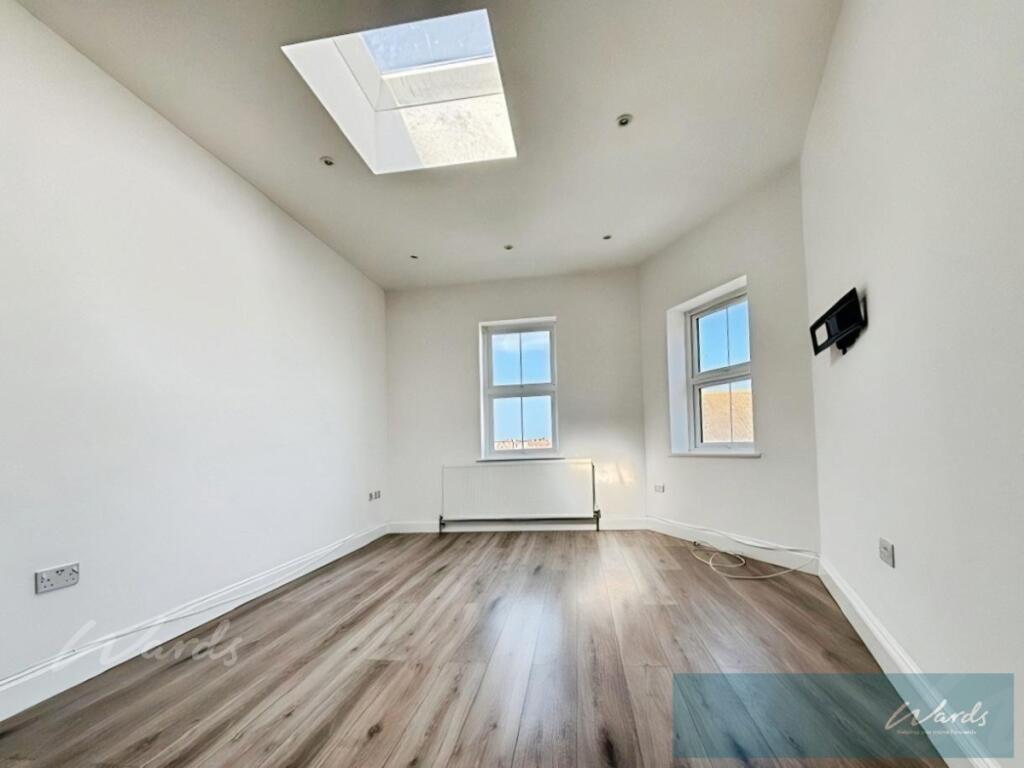Apartment in Canterbury - View 2