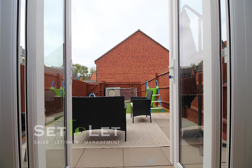 Property photo 8