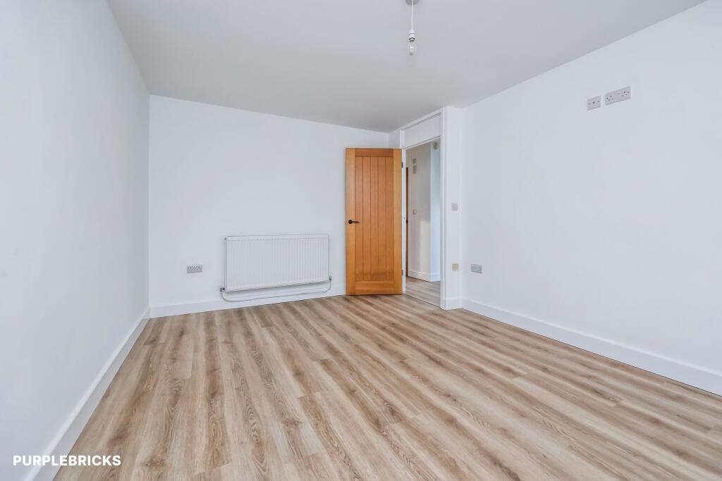 House in Broxtowe, Greasley - More