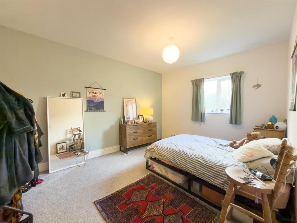 Oakhurst, Cardigan Road, Headingley, Leeds. photo 3