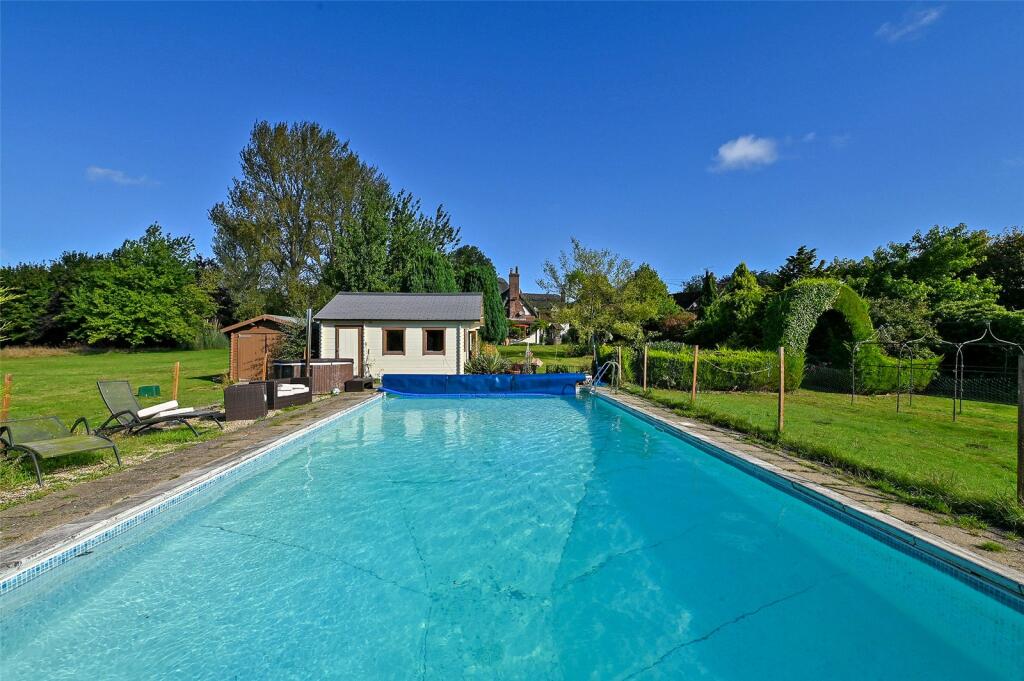 Main image of property: Horsemoor, Chieveley, Newbury, Berkshire, RG20