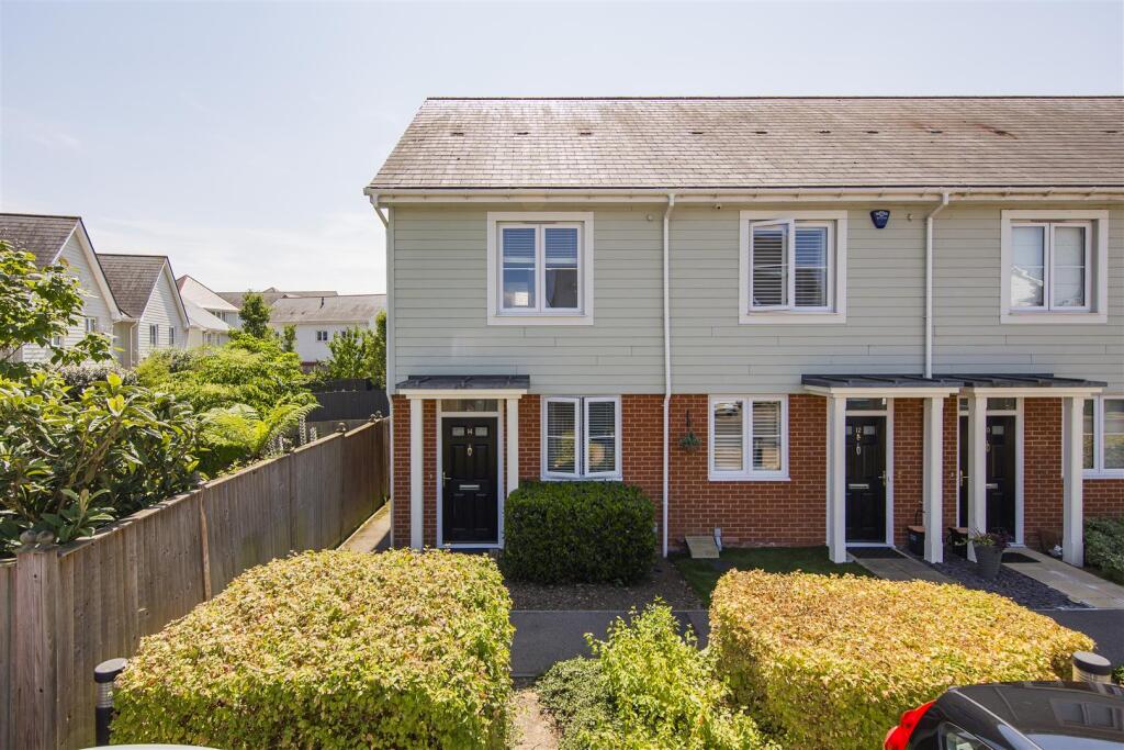 Main image of property: Primrose Close, Holborough Lakes