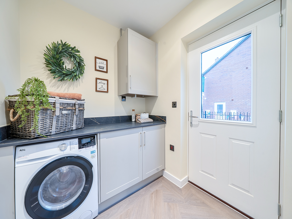 House in Hinckley and Bosworth, Newbold Verdon - More
