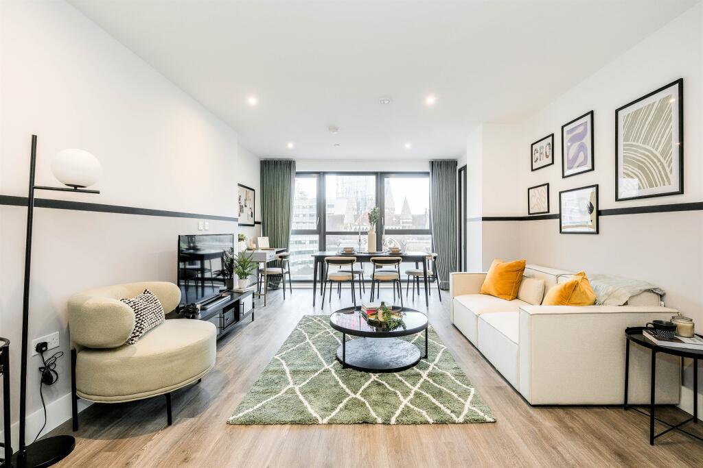 Main image of property: Poplar Walk, Croydon