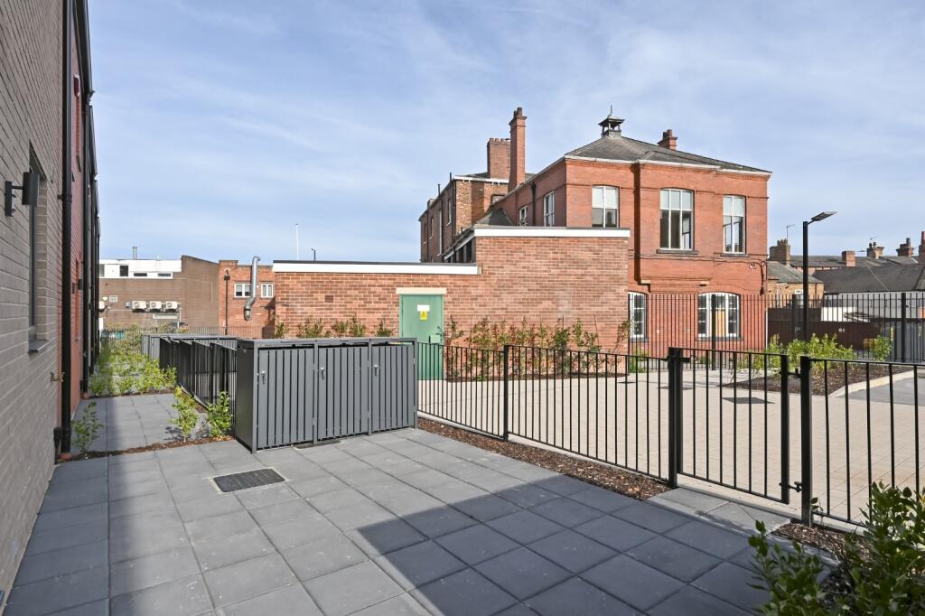 Property photo 11