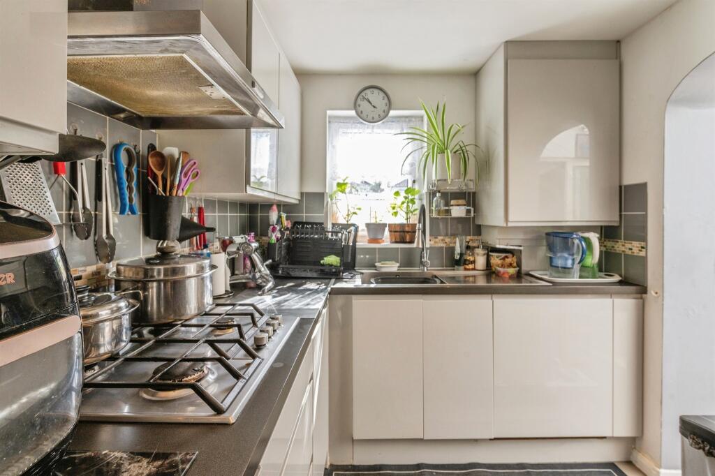 House in London - View 4