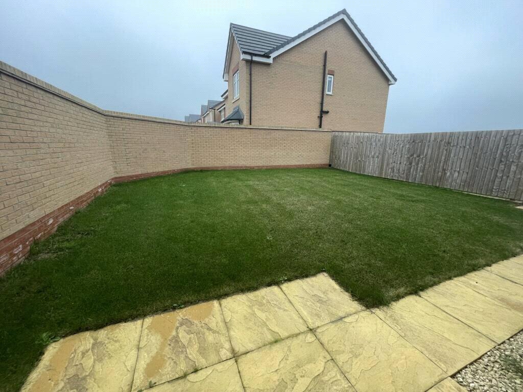 Cottonwood Road, Stanton Hill, Sutton-in-Ashfield, Nottinghamshire, NG17 photo 4