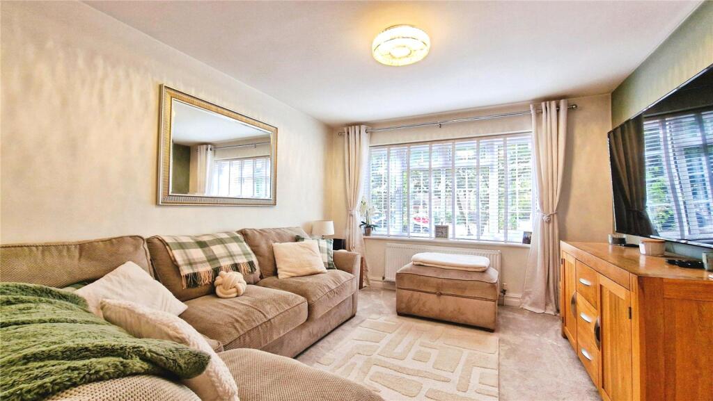 House in Binfield, Bracknell Forest - View 3